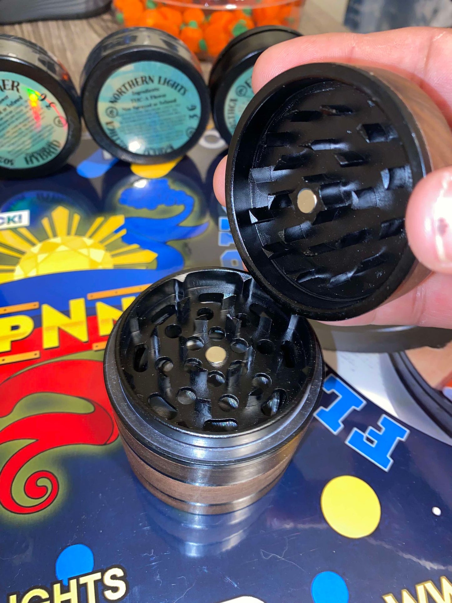 FlipN'ndn's Official 4 piece Grinder