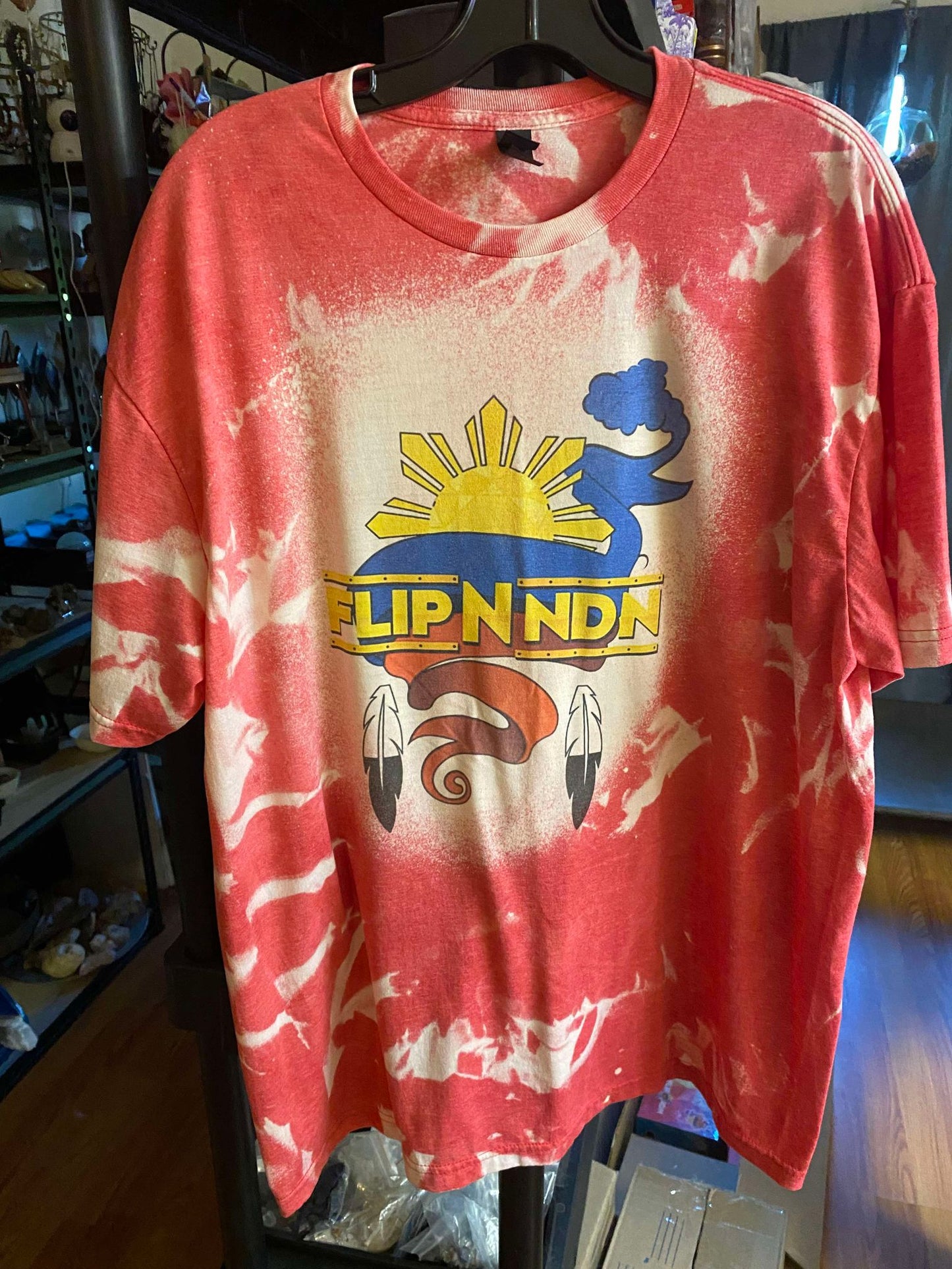 FlipNndn Tied-Eyed Shirts RED