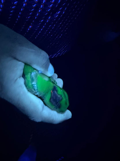 Snake Agate Carving with UV Reaction!!!