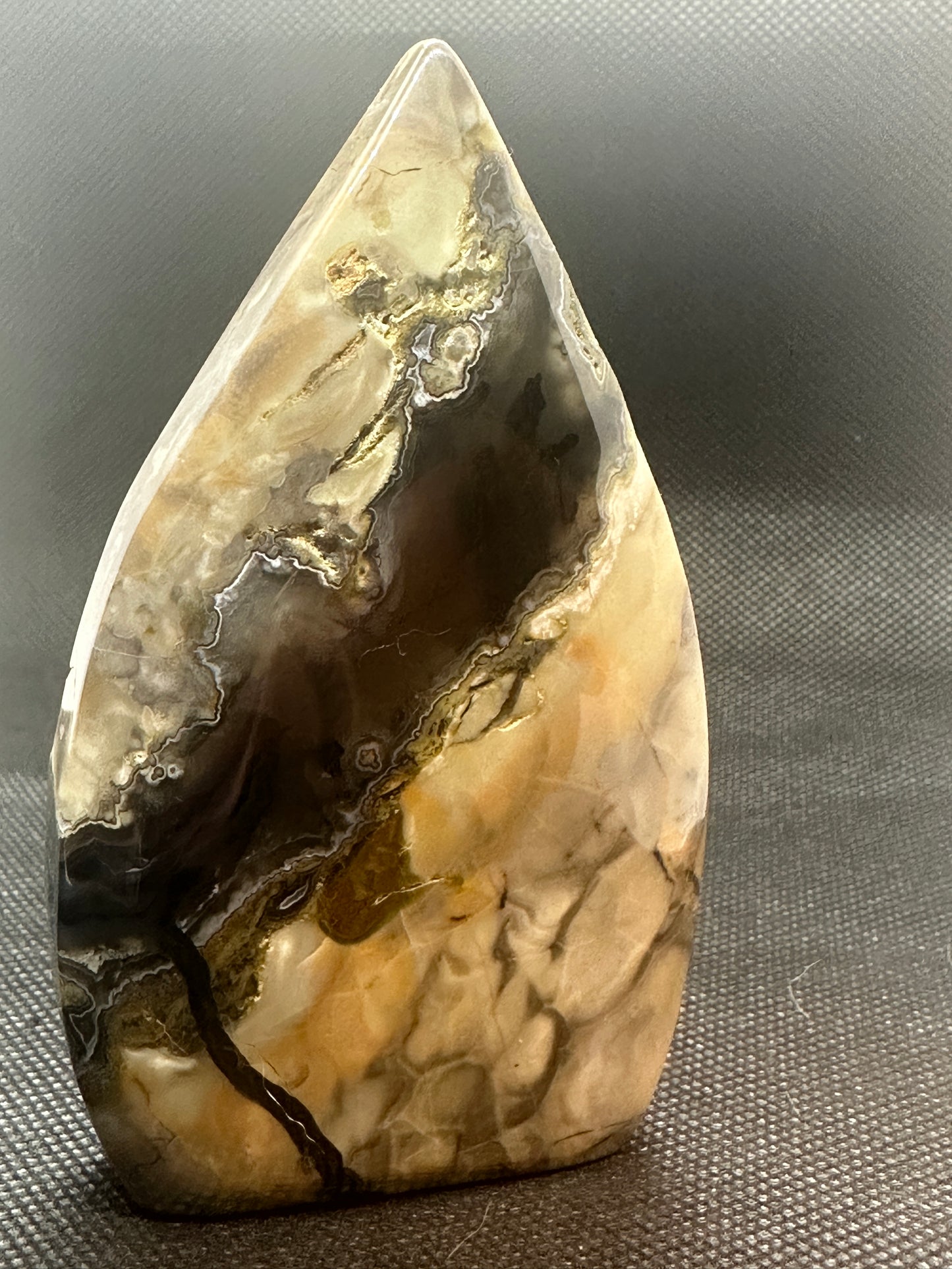 Volcanic Agate C