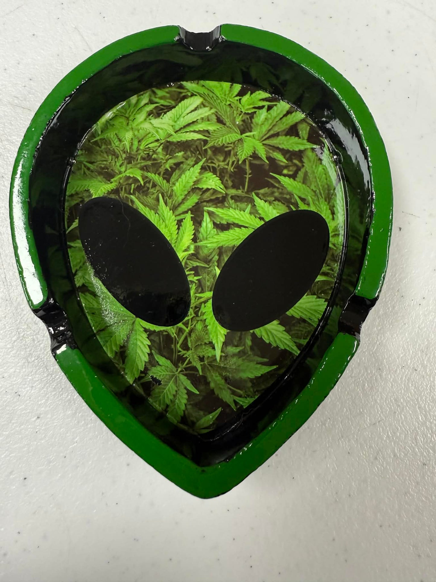 Alien Head Ash Tray