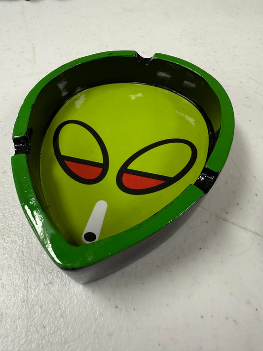 Alien Head Ash Tray